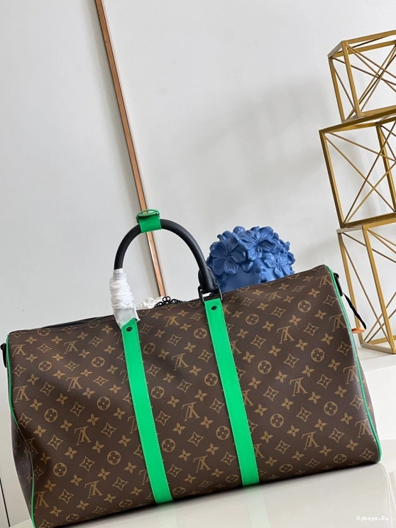 VUITTON 50 LOUIS BANDOULIÈRE KEEPALL 1222